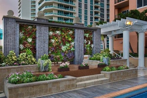 Marriott's BeachPlace Towers image 3